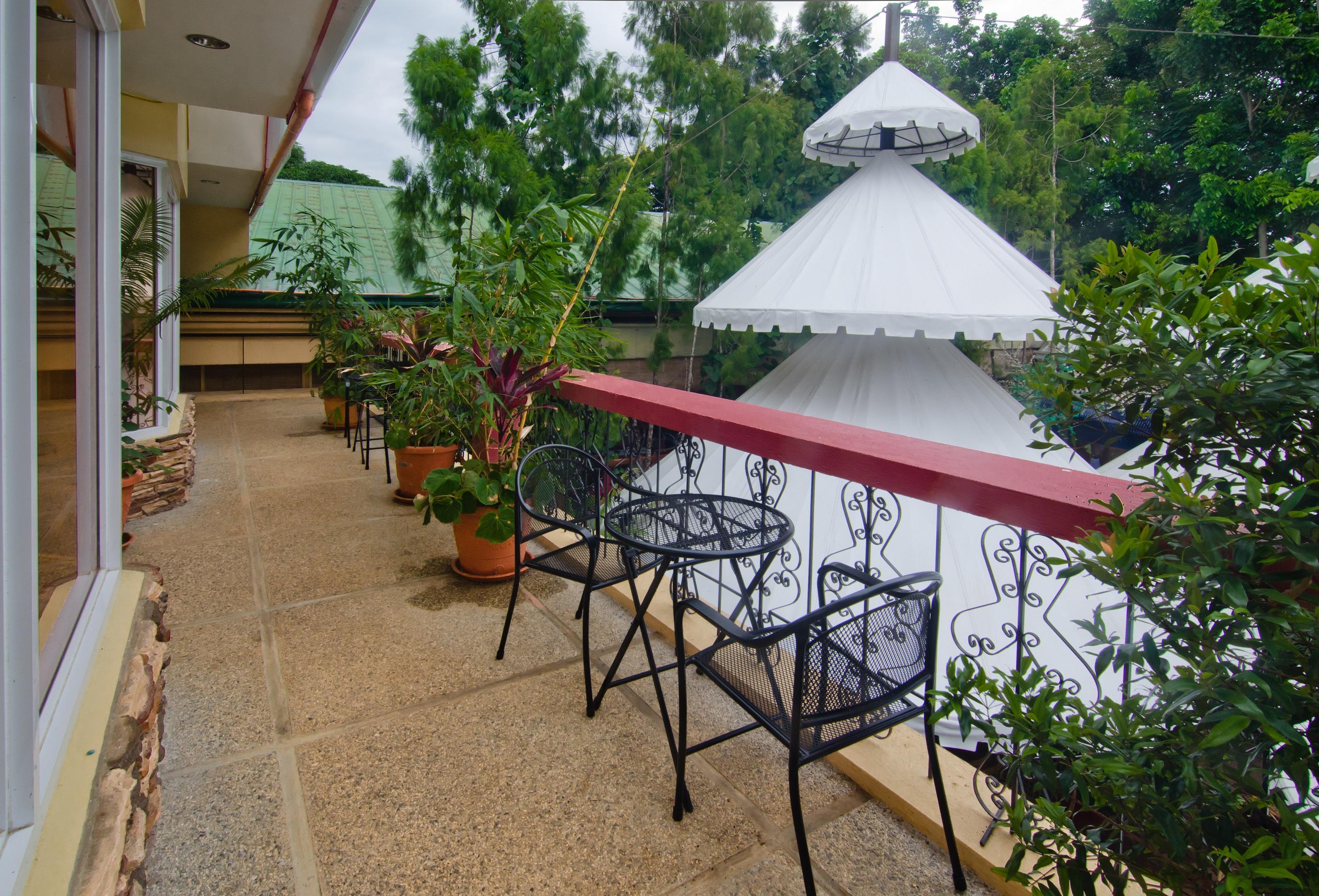 Deep Forest Garden Hotel Puerto Princesa Buitenkant foto