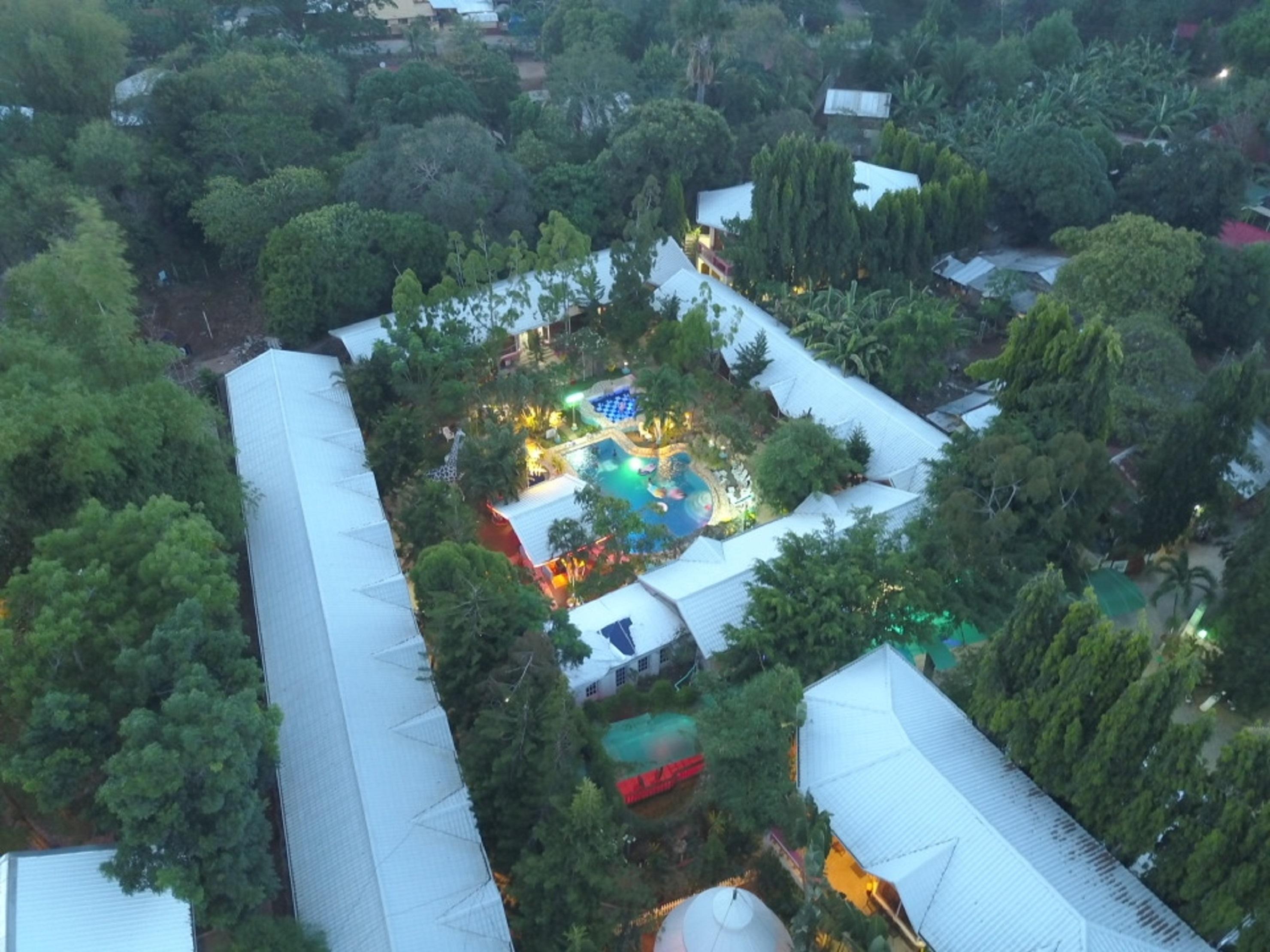 Deep Forest Garden Hotel Puerto Princesa Buitenkant foto