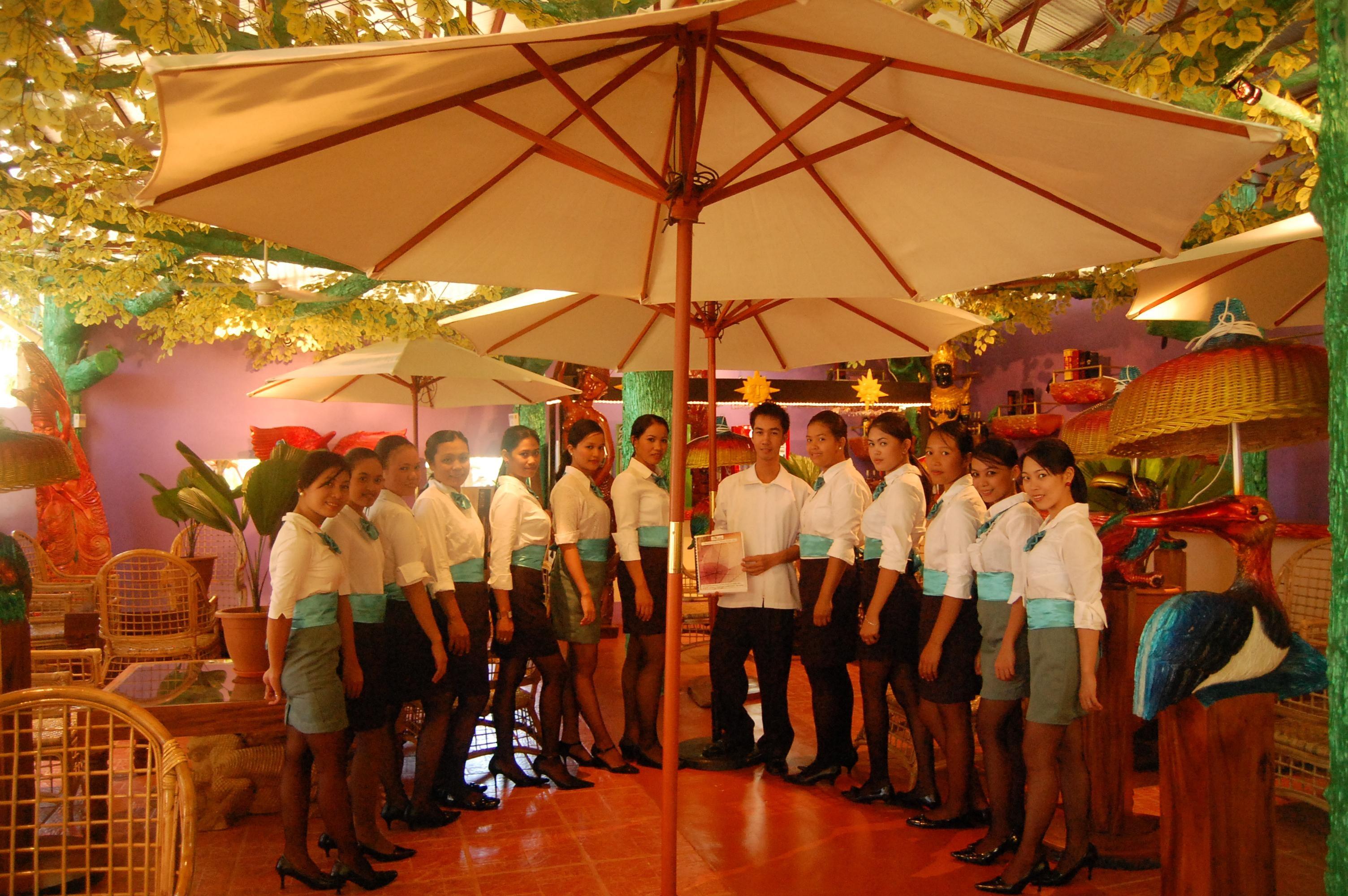 Deep Forest Garden Hotel Puerto Princesa Buitenkant foto