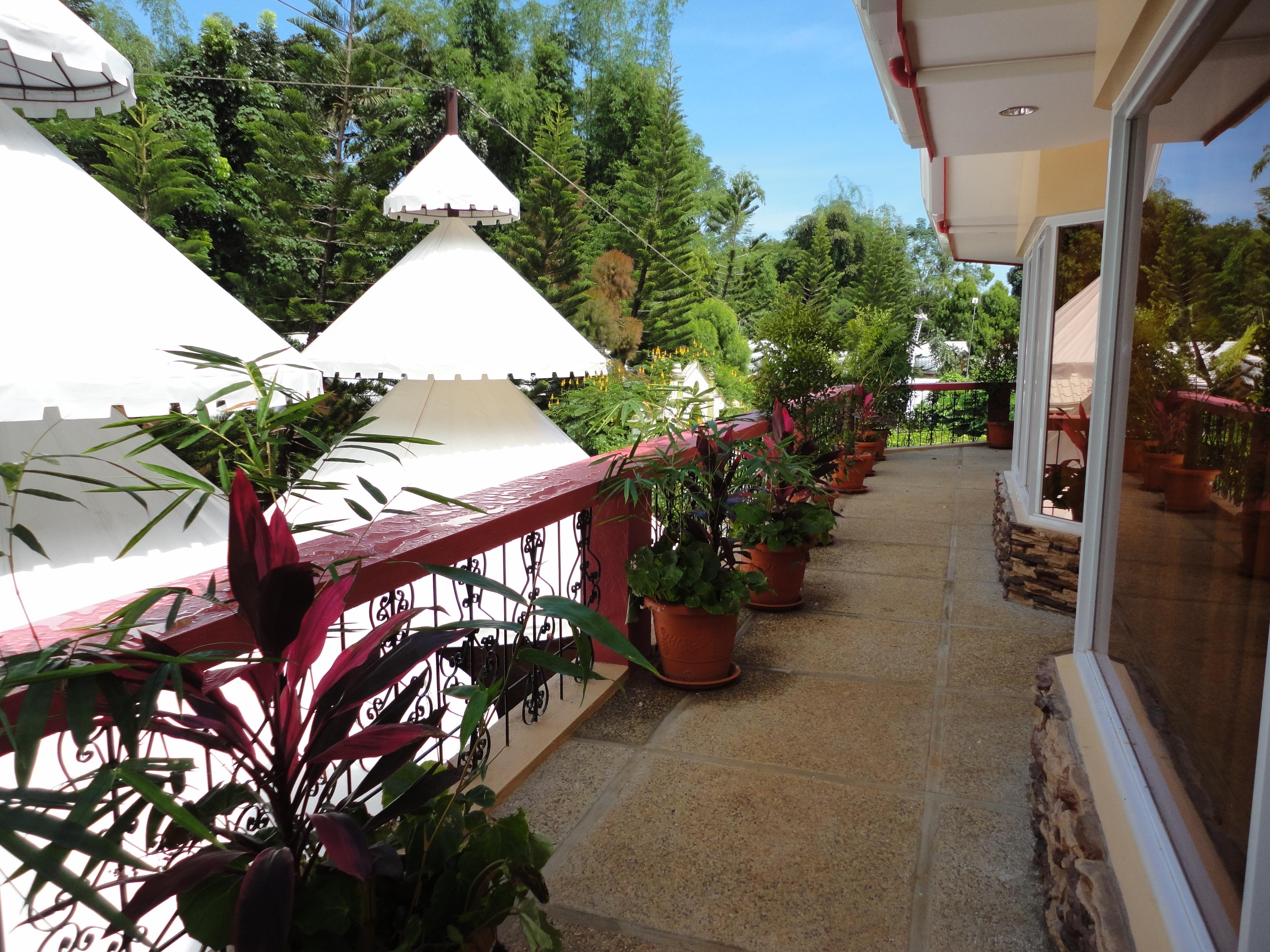 Deep Forest Garden Hotel Puerto Princesa Buitenkant foto