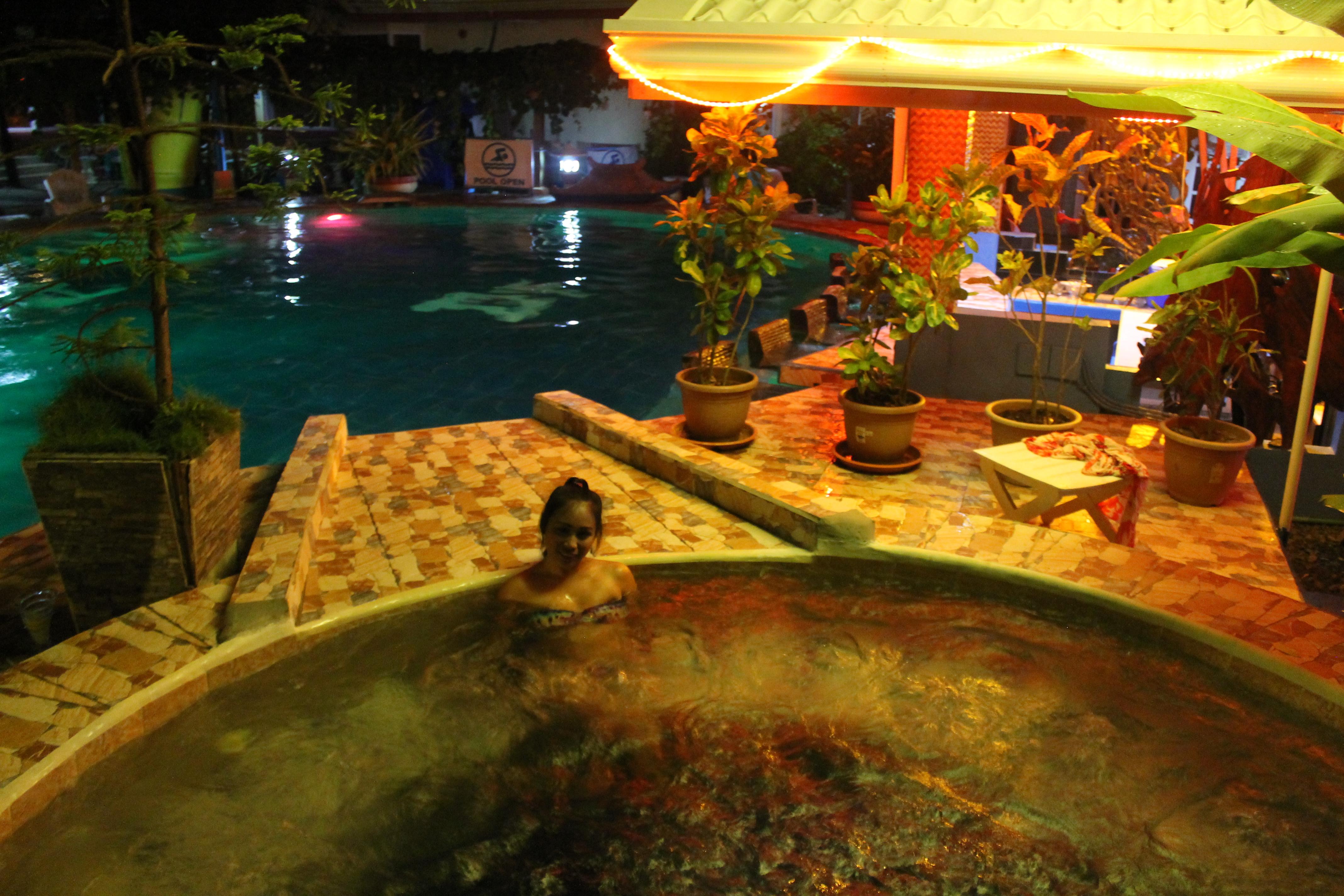 Deep Forest Garden Hotel Puerto Princesa Buitenkant foto